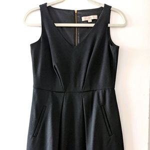 EUC!! Loft Petite Black Shift Dress